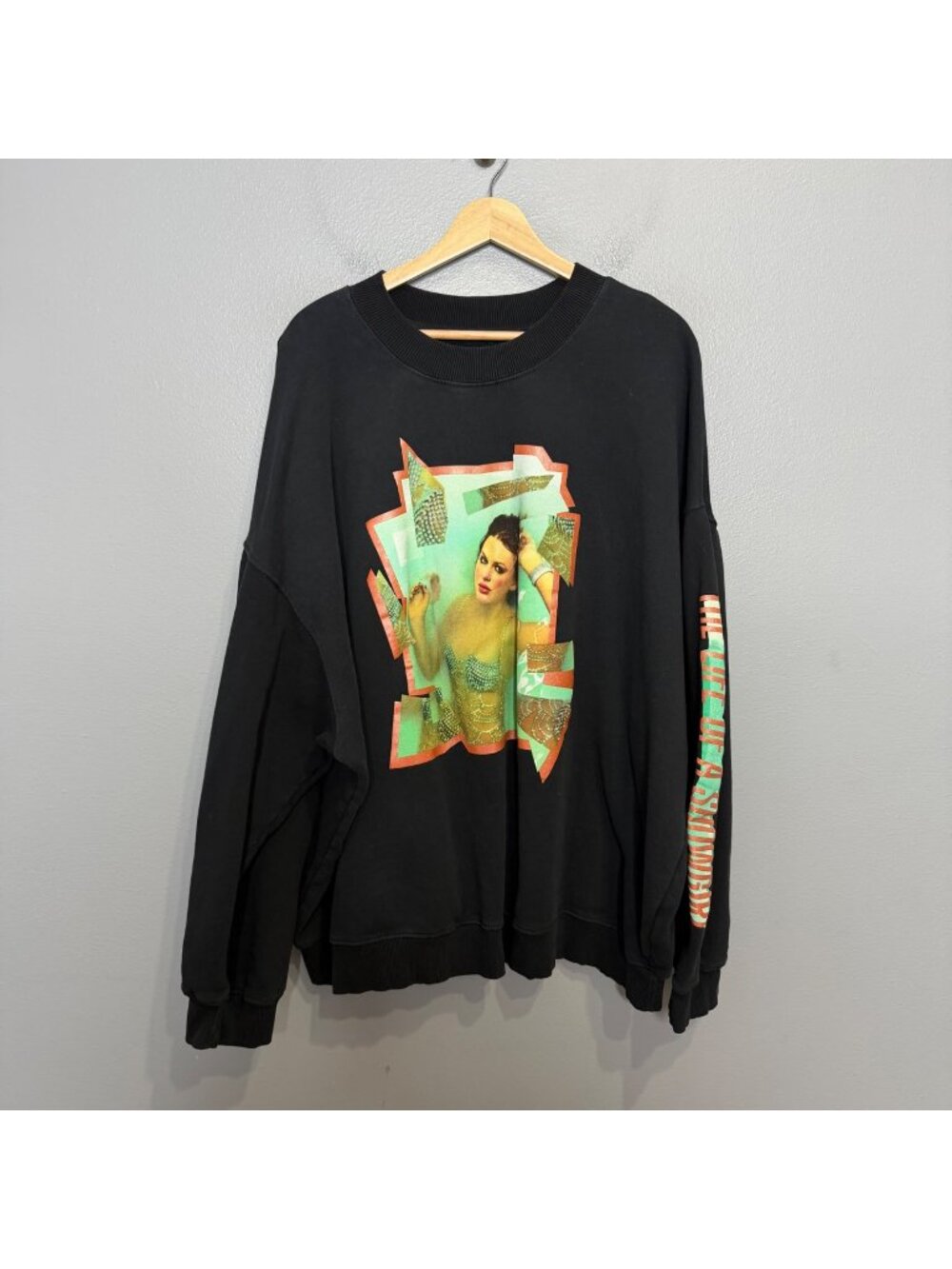 TAYLOR SWIFT crew neck sweatshirt size 4XL